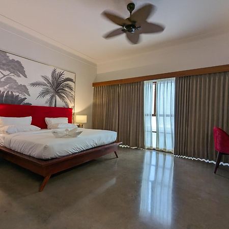 Prasanthi Hotel Коллам Экстерьер фото